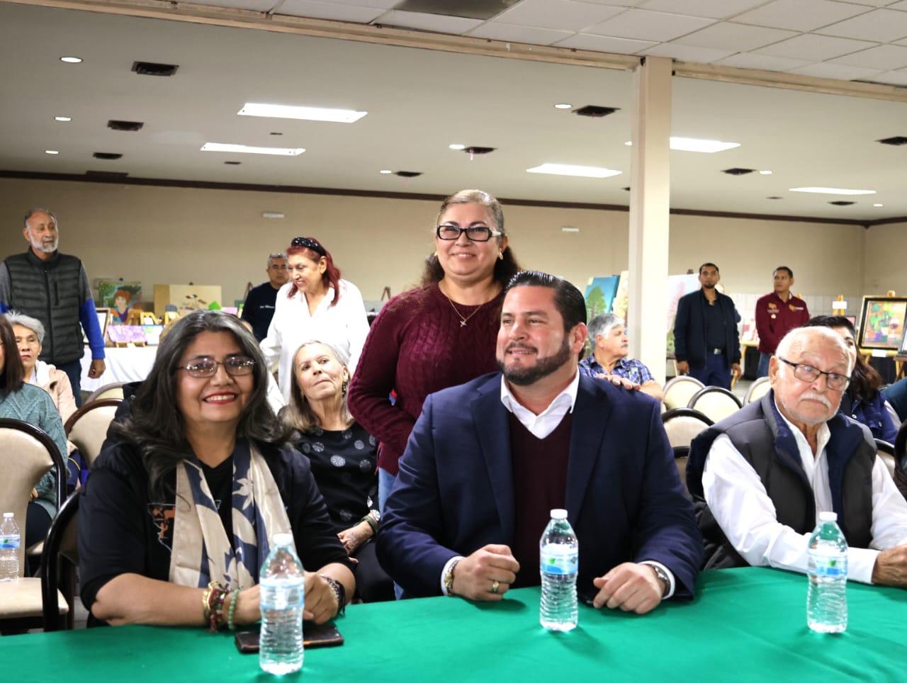 REITERA ALCALDE ISMAEL BURGUEÑO SU APOYO PARA CONCLUIR LA CASA DE RETIRO PARA DOCENTES DE MANERA RÁPIDA