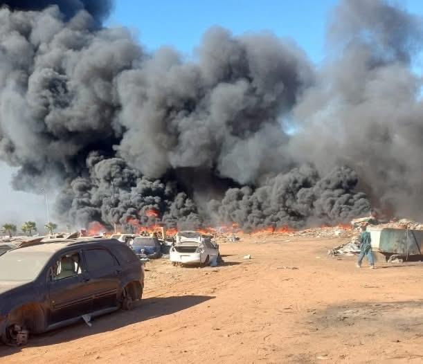 Incendio en el basurero de Maneadero pone en alerta a las autoridades